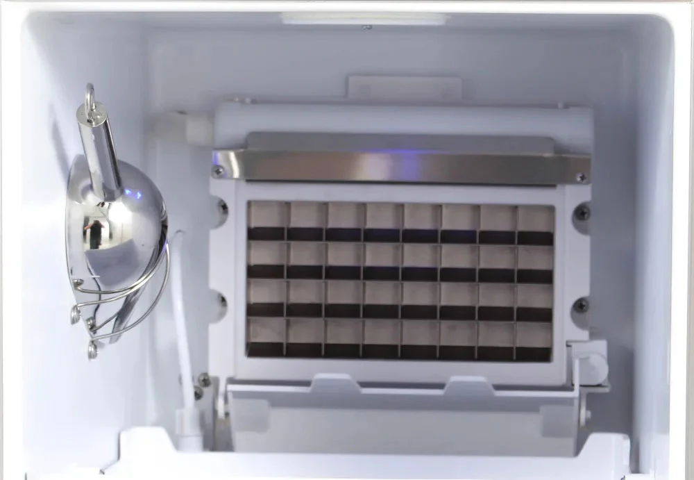 Blaze 15 Inch Outdoor Ice Maker - BLZ-ICEMKR-50GR - Image 6