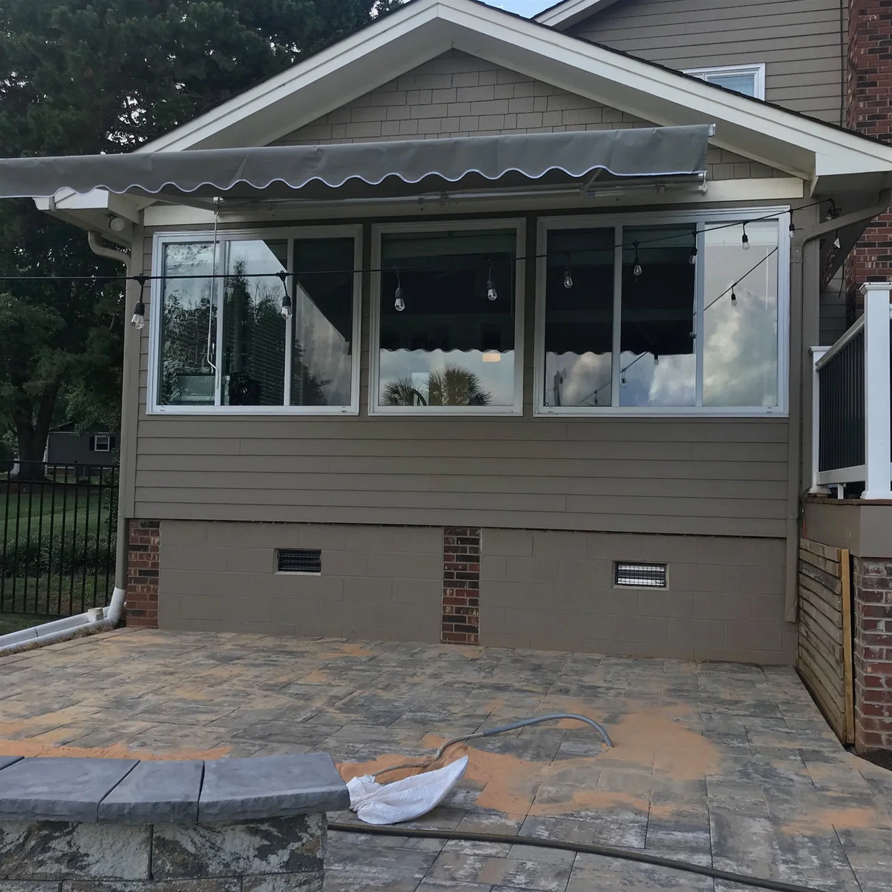 Aleko Motorized Retractable White Frame Patio Awning - 20 x 10 Feet - Gray - Image 4