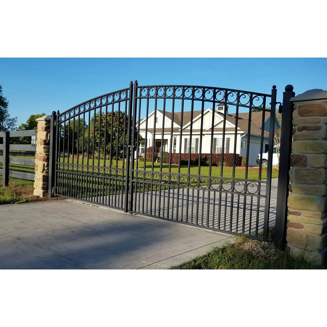 Aleko Steel Dual Swing Driveway Gate - PARIS Style - 18 x 6 Feet - Image 7