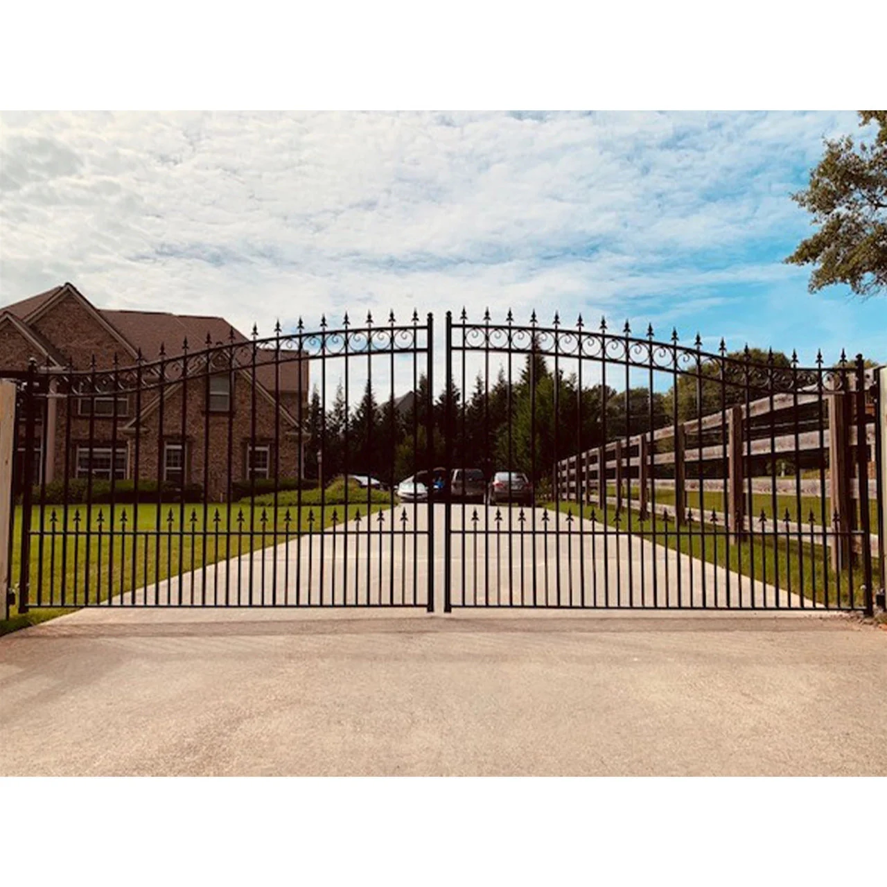 Aleko Steel Dual Swing Driveway Gate - PRAGUE Style - 18 x 6 Feet - Image 9