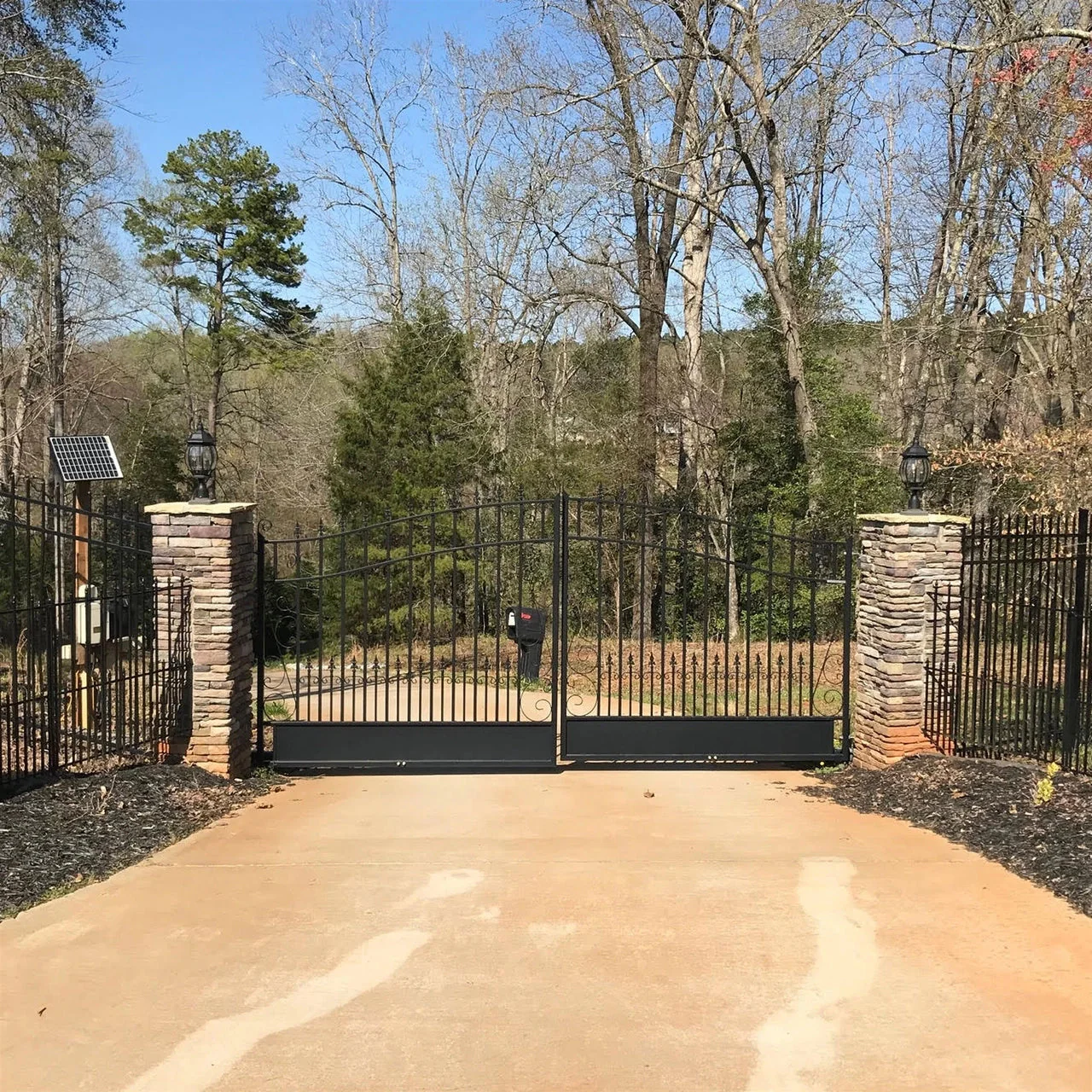 Aleko Steel Dual Swing Driveway Gate - VENICE Style - 12 x 6 Feet - Image 10