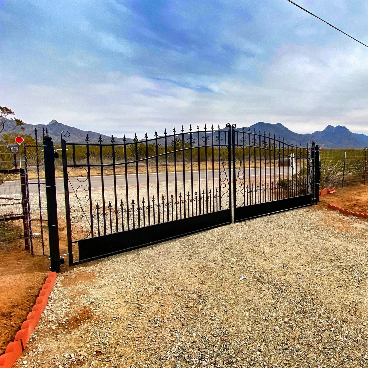 Aleko Steel Dual Swing Driveway Gate - VENICE Style - 12 x 6 Feet - Image 11