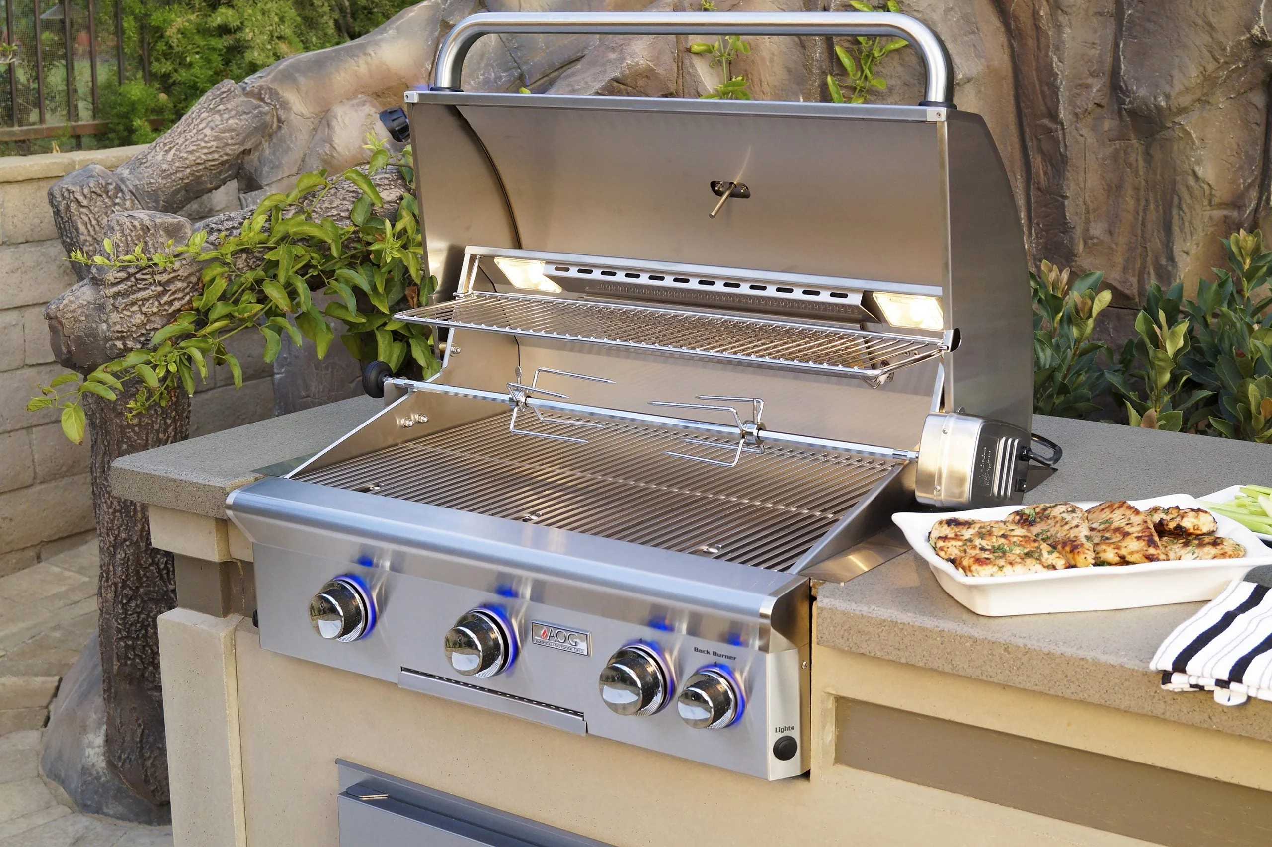 American Outdoor Grill Ready-to-Assemble 6-Foot Outdoor Kitchen BBQ Island Bundle with L-Series 30-Inch Gas Grill - Image 2