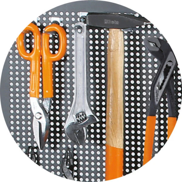 Beta Tools Perforated Tool Panel with Two Supports and Brackets - Image 3