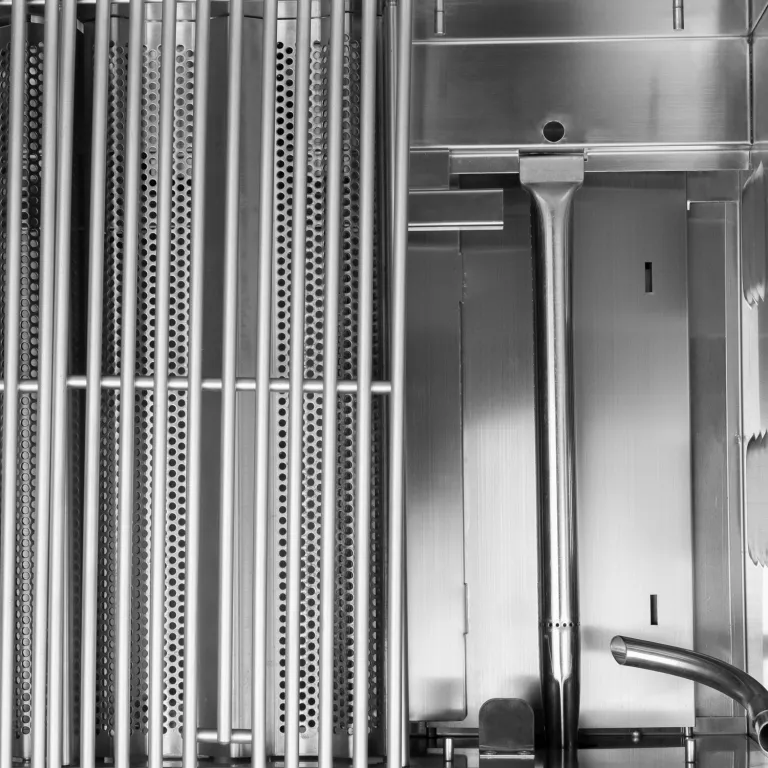 Blaze Prelude LBM 32-Inch 4-Burner Grill (NG) - BLZ-4LBM-NG - Image 2