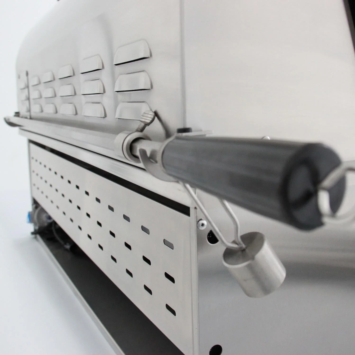Blaze Professional 44-Inch 4-Burner Built-In Natural Gas Grill With Rear Infrared Burner - BLZ-4PRO-NG - Image 13