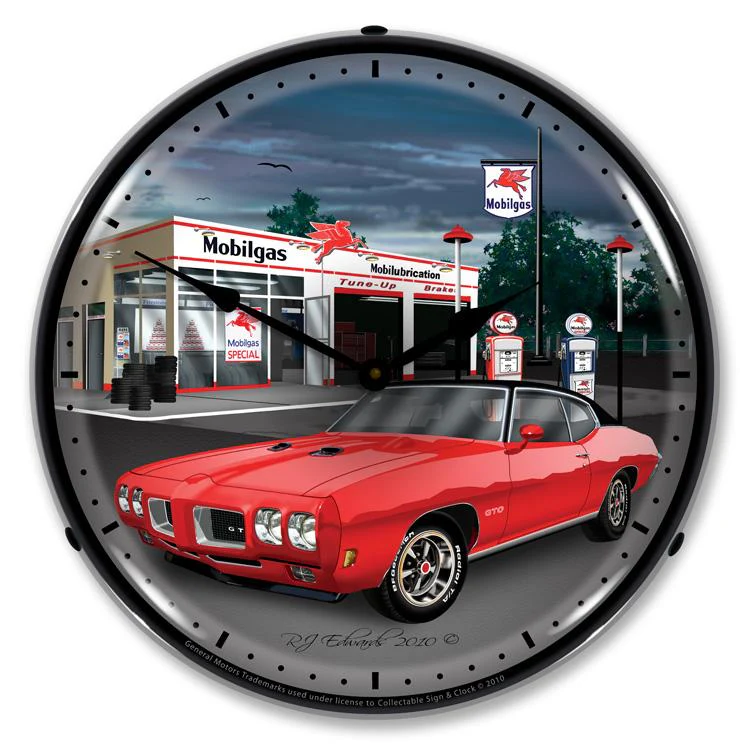 Collectable Sign and Clock - 1970 GTO Mobilgas Clock