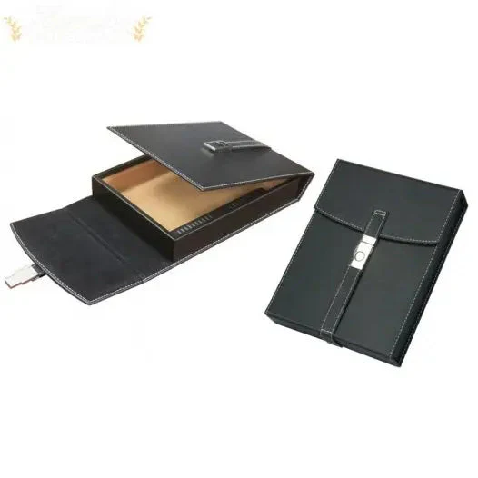 Prestige Import Group Florence Black Leather Travel Humidor with Chrome Latch Humidifier - Image 3