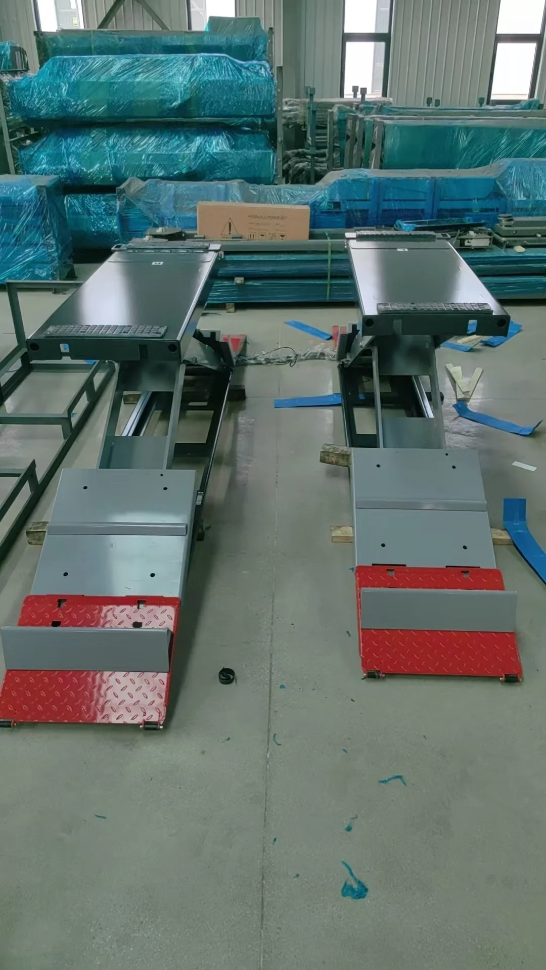Katool KT-X99 7,700 lb Hydraulic Scissor Lift Platform - Image 11