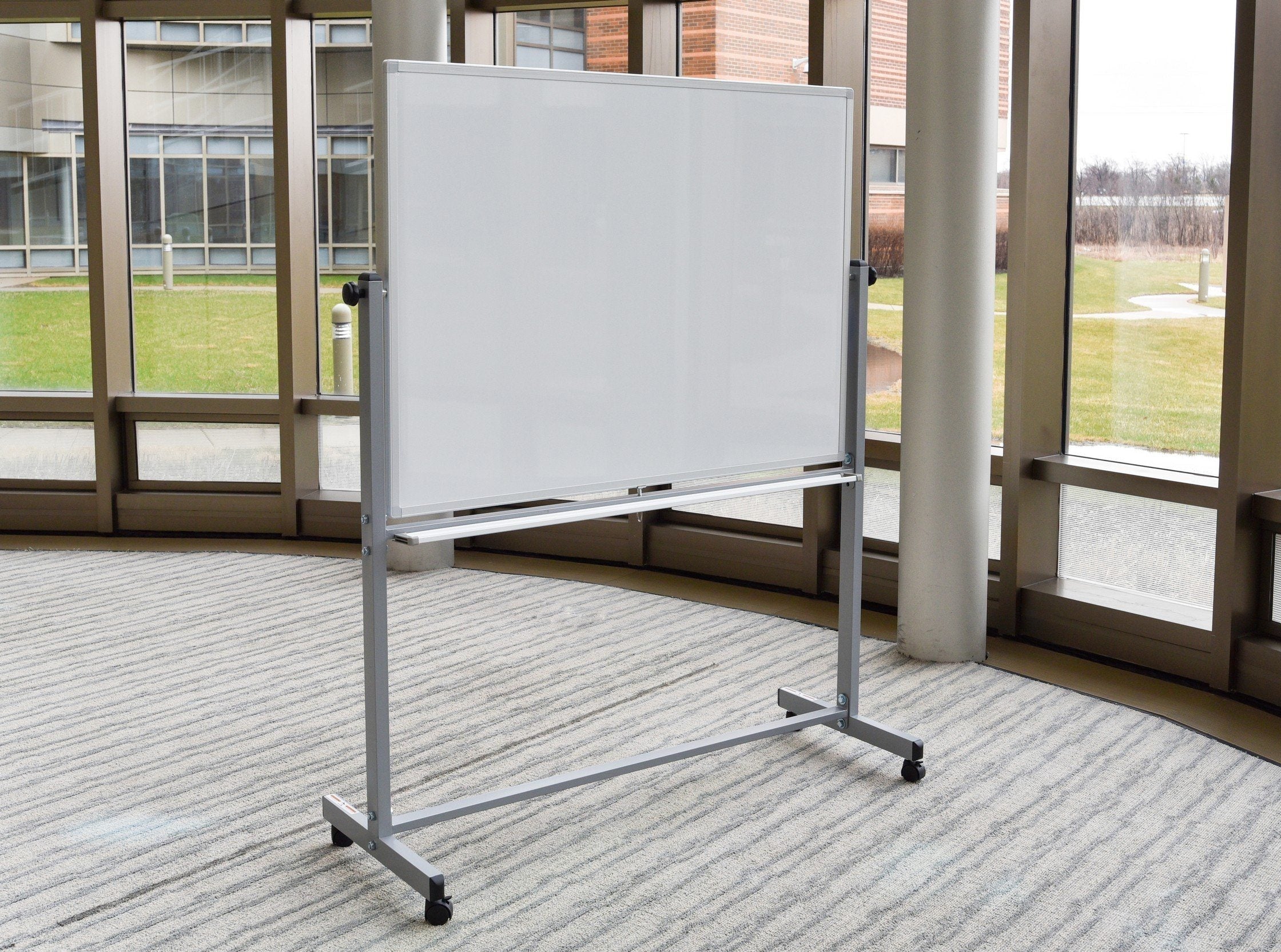 Luxor 48x36 Reversible Magnetic Whiteboard/ Whiteboard - Image 5