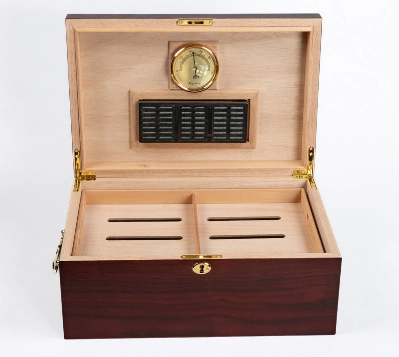 Prestige Import Group Monte Carlo 120-Count Cherry Desktop Humidor with Spanish Cedar - Image 3