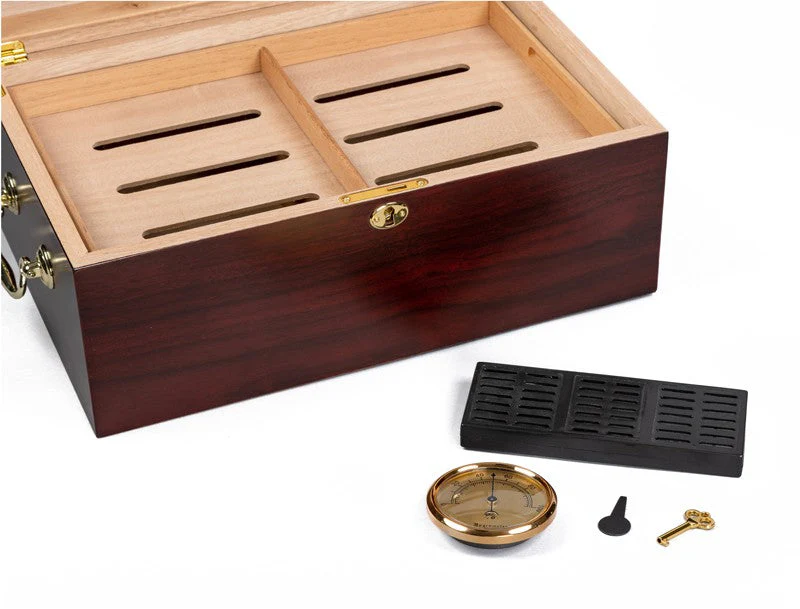 Prestige Import Group Monte Carlo 120-Count Cherry Desktop Humidor with Spanish Cedar - Image 5