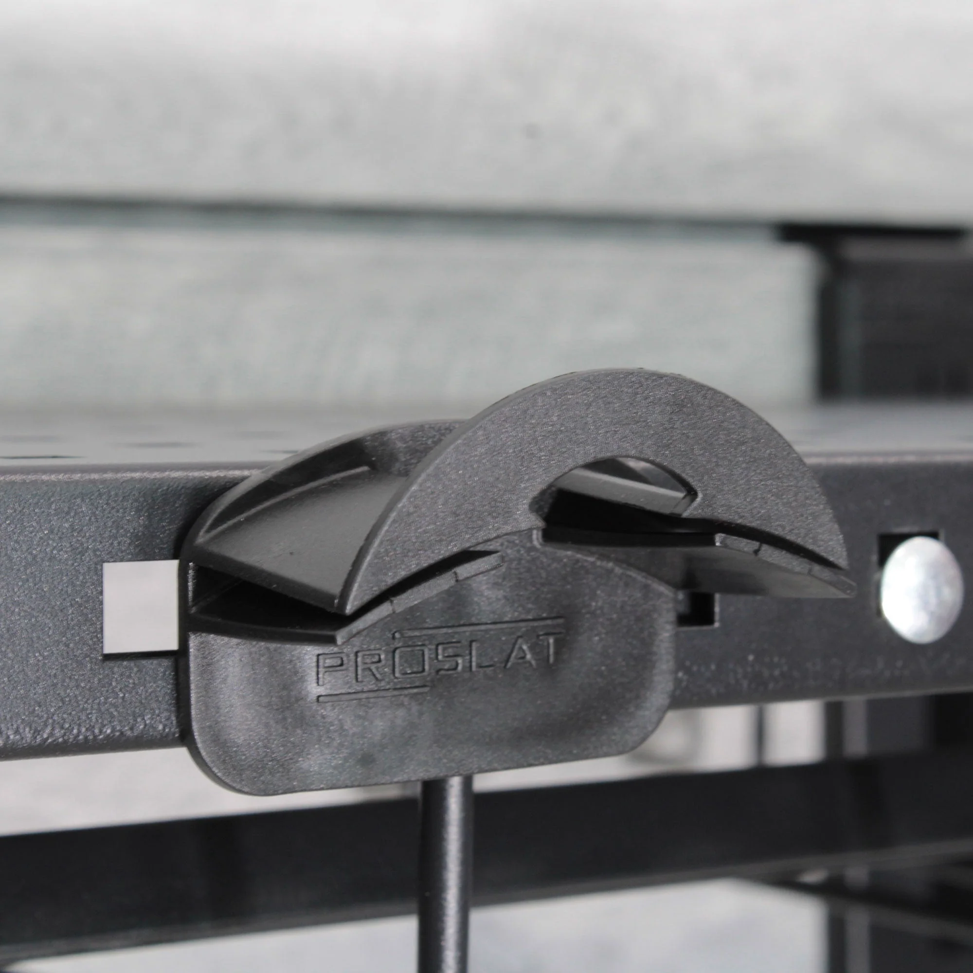 Proslat STEALTH Shoe and Hat Clip 10-Pack for Metal Shelves - Image 3