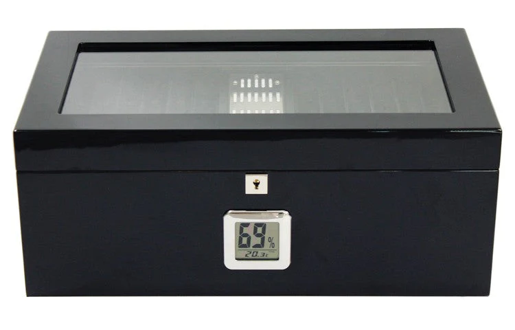 Prestige Import Group Raven Black Lacquer Humidor 120-Cigar Capacity Digital Hygrometer - Image 4