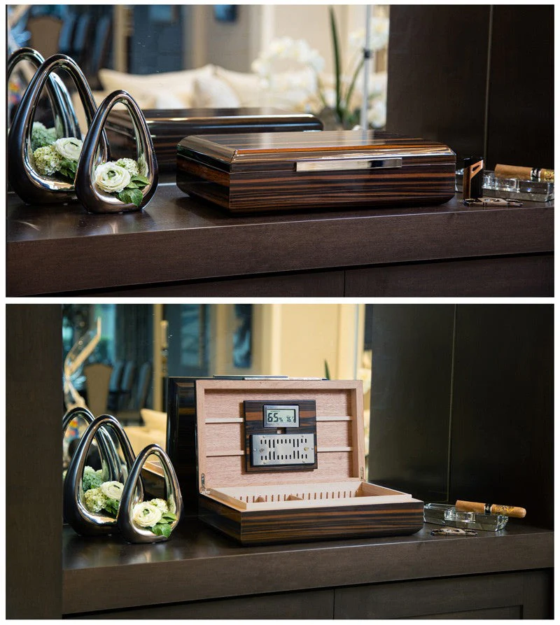 Prestige Import Group Vanderbilt 120-Cigar Lacquered Ebony Desktop Humidor with Digital Hygrometer - Image 3