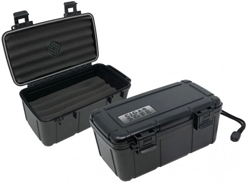 Prestige Import Group Water Crush-Resistant 15-Cigar Travel Humidor with Humidifier and Handle